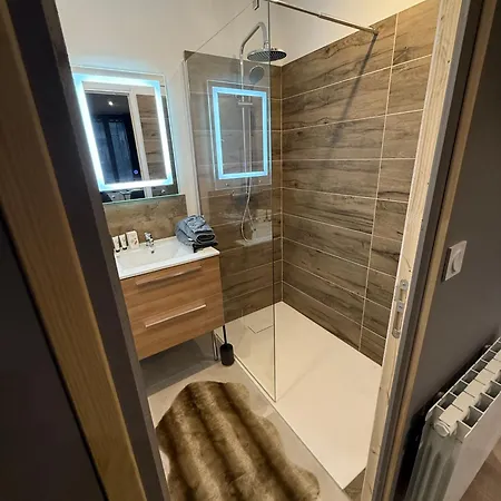 L'escale En Othe Avec Jacuzzi 아파트 *