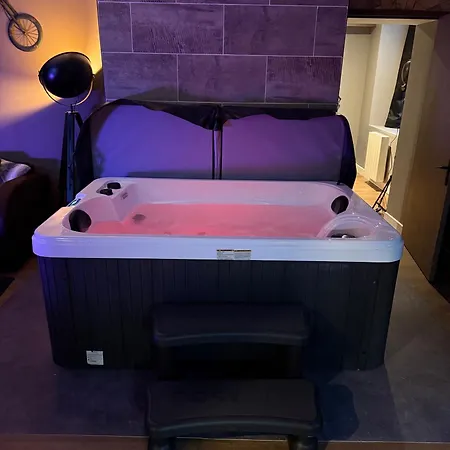 Apartment L'escale En Othe Avec Jacuzzi Estissac