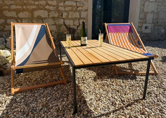 Apartmán L'escale En Othe Avec Jacuzzi Estissac